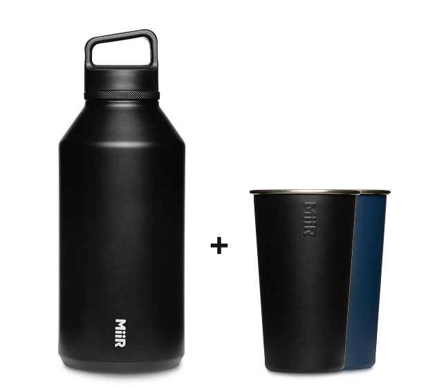64oz-wm-bottle-2x-pint-cups-c3 64oz-bundle-03.png