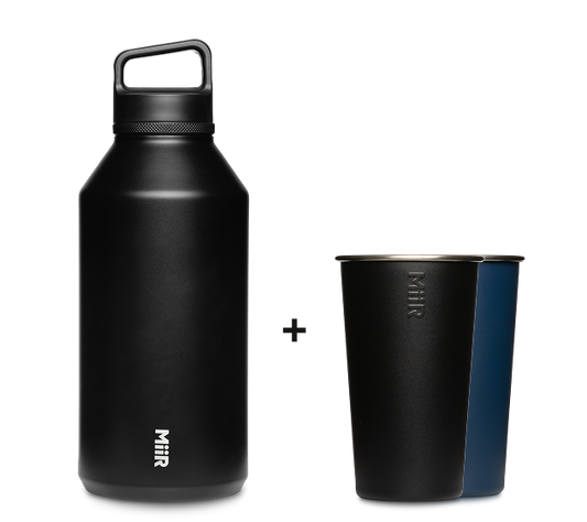 64oz-wm-bottle-2x-pint-cups-c3 64oz-bundle-03.png