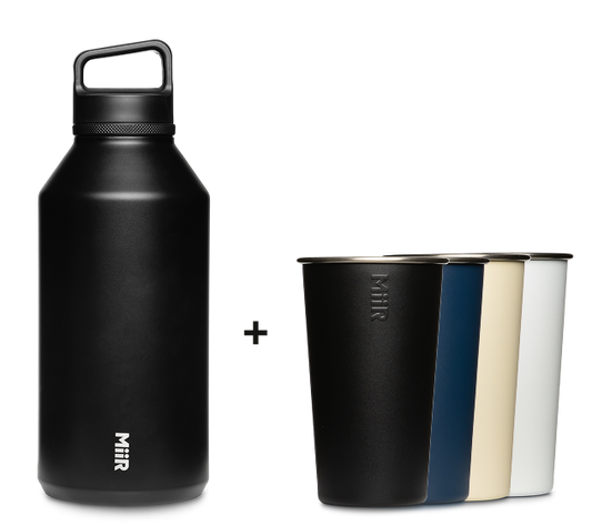 64oz-wm-bottle-4x-pint-cups-q3 64oz-bundle-04.png