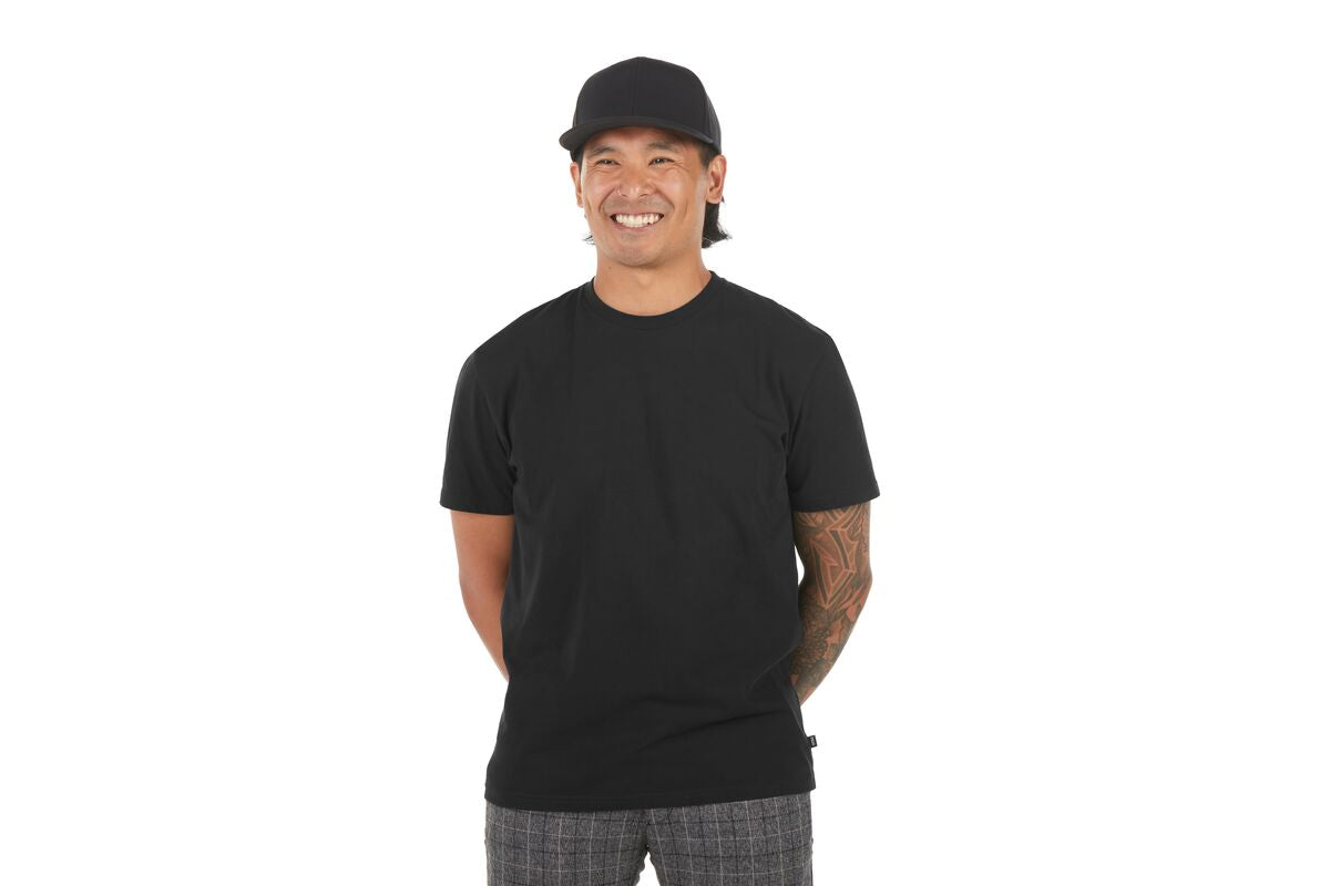 everyday-crew-neck-t-shirt-u2 Black_Front_2-1__SST001002XS__SST001002S__SST001002M__SST001002L__SST001002XL__SST0010022XL__SST0010023XL.jpg
