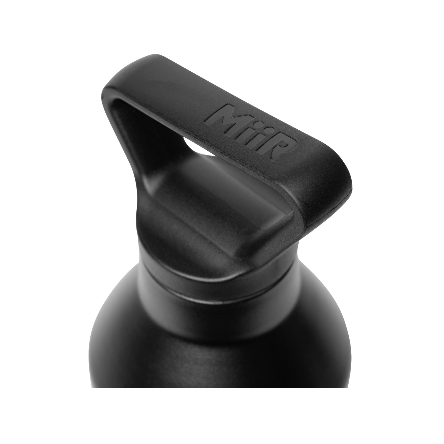 23oz-vacuum-insulated-bottle-z3 Narrow_Mouth_Black_Studio_1020_402286_45Deg_2__402286__NMB1SV23002_1.jpg