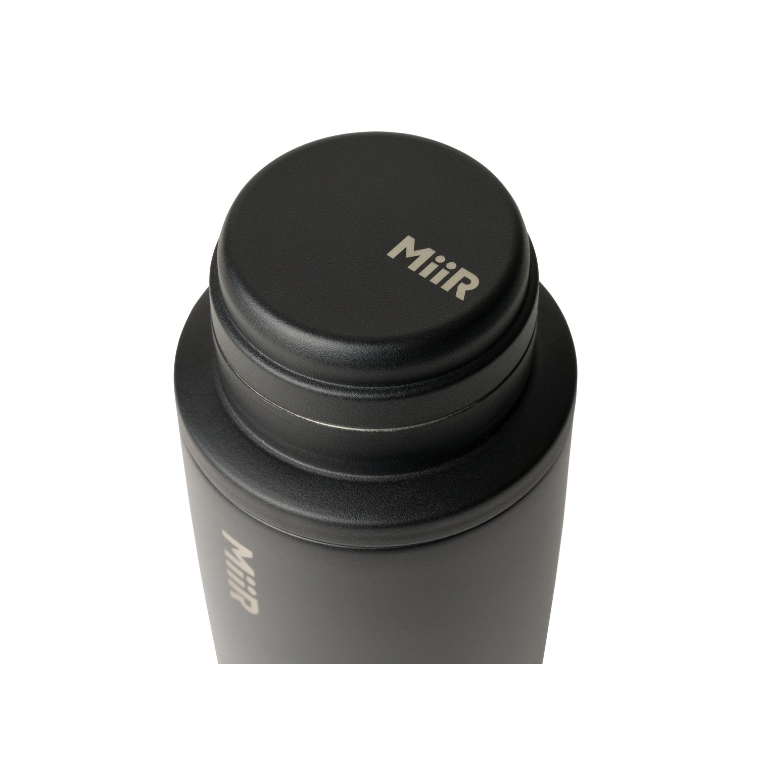 cocktail-shaker-lid-q5 Shaker_Lid_Black_Studio_1021_45Deg_Lid_On-1__CSL1SNOS002.jpg