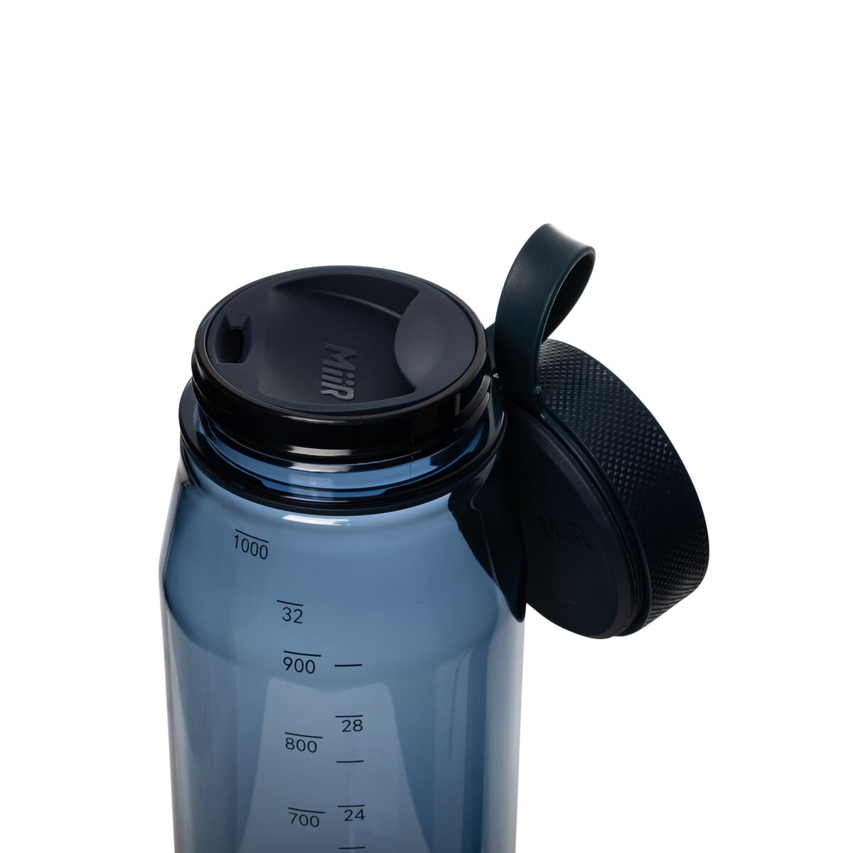 everywhere-bottle-f4 WebPDP-33oz_Everywhere_Bottle_TidalBlue__EWB1PN32215_X2Studio_TetherTwist.jpg