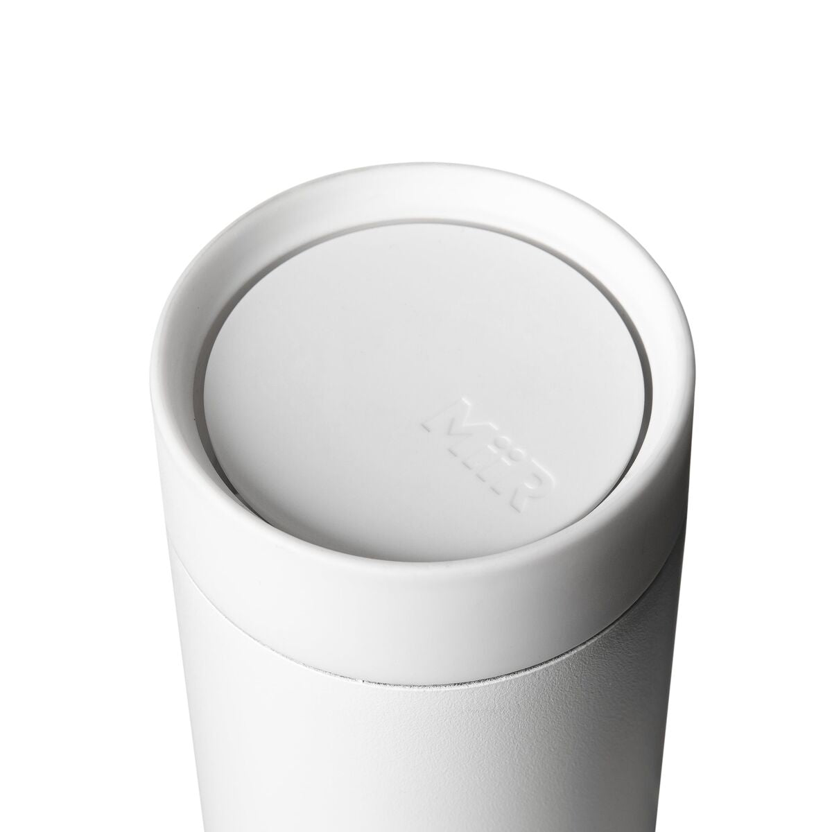 360-lid-r4 WebPDP-360_Lid_White__3602PNWM001_X2Studio_Closeup_Closed.jpg