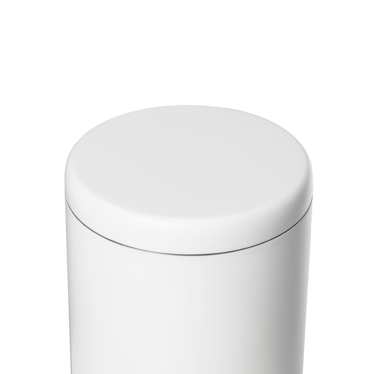 airlock-coffee-canister-b6 WebPDP-Airlock_Coffee_Canister__ACN2SVOS001_White_X2Studio_45_Deg_Lid_On.jpg