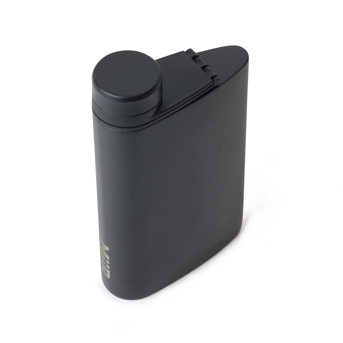 father-s-day-2026-flask-m8 WebPDP-Flask_Black_Studio_1022_45Deg_Closed__FLK1SSOS002.jpg