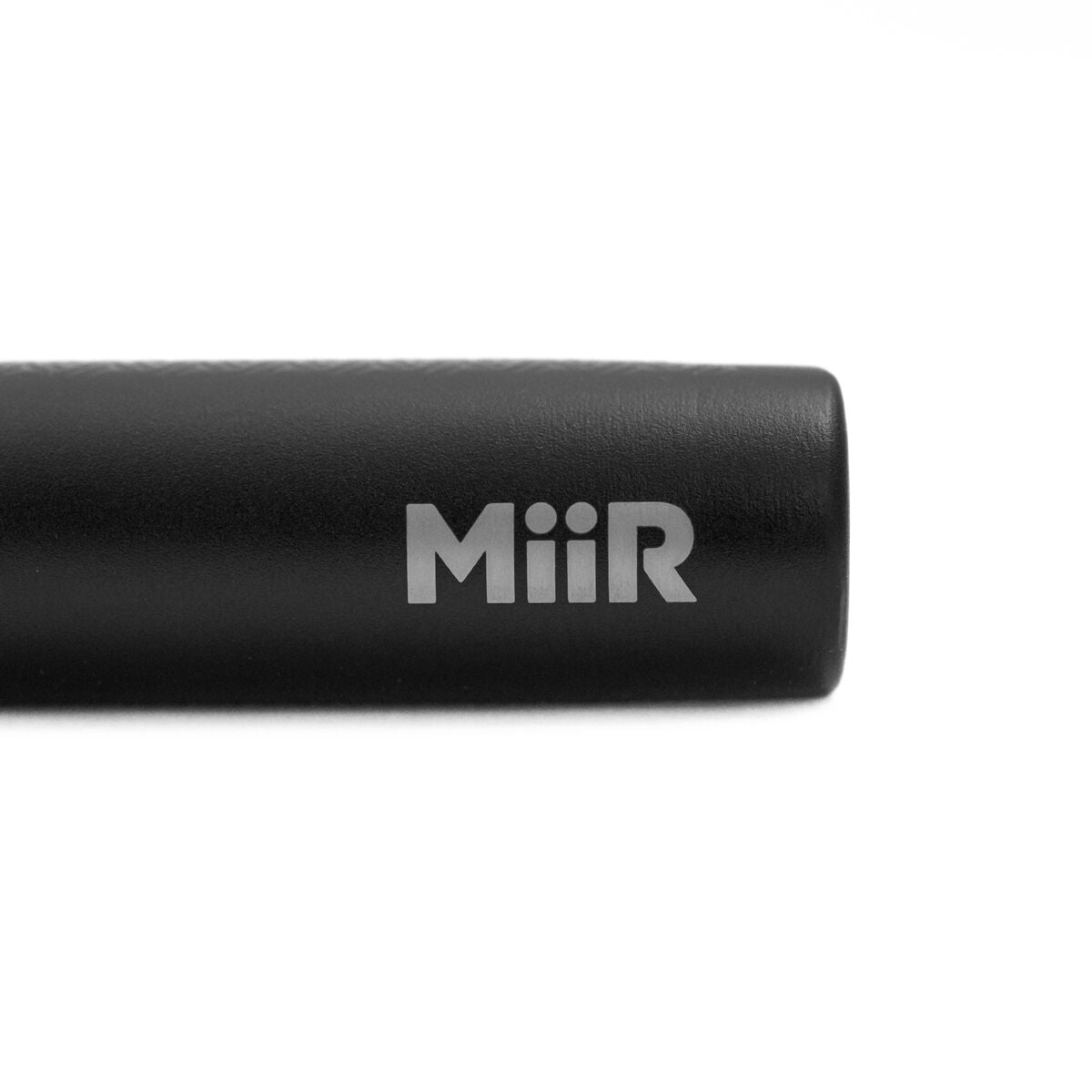 miir-x-carryology-flask-v4 WebPDP-MiiR_x_Carryology_Aero_Flask_Studio__FLK1SSOS401_4_12.10.24__FLK1SSOS401.jpg