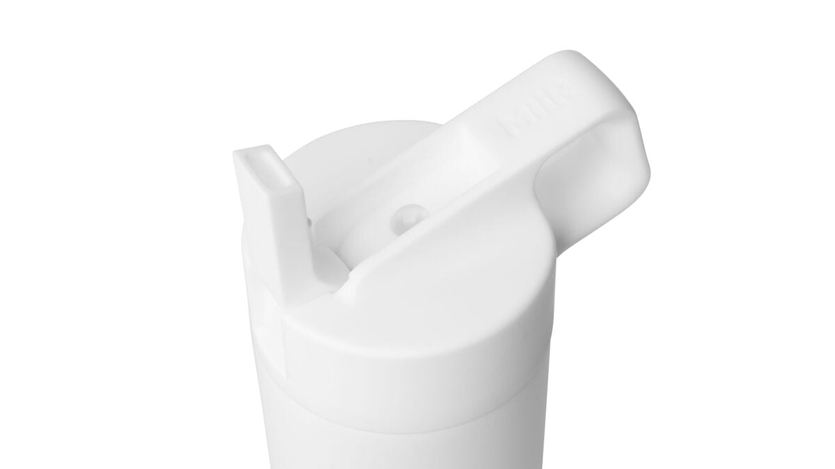 straw-bottle-z0 WebPDP-Straw_Lid_2_White_Studio_0221_45deg_Open__WMB1SL20001.jpg